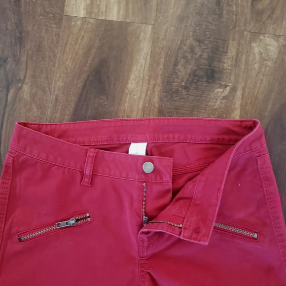 London Jeans Zipper Pockets and Ankles - Picture 5 of 11